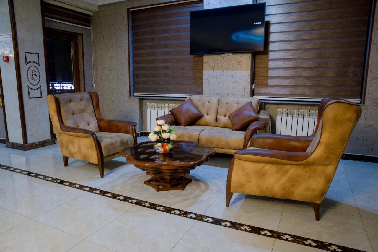Royal Sapphire Hotel Baku Bagian luar foto