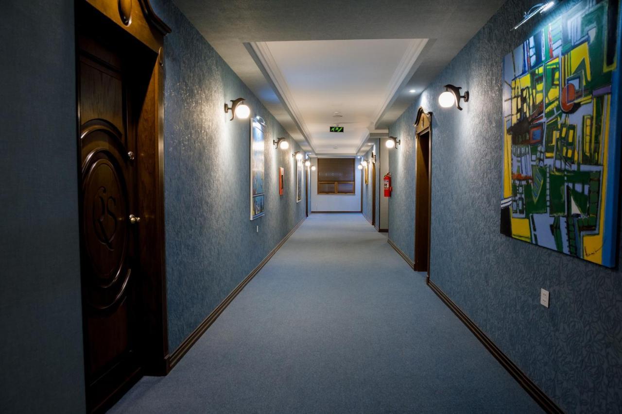 Royal Sapphire Hotel Baku Bagian luar foto
