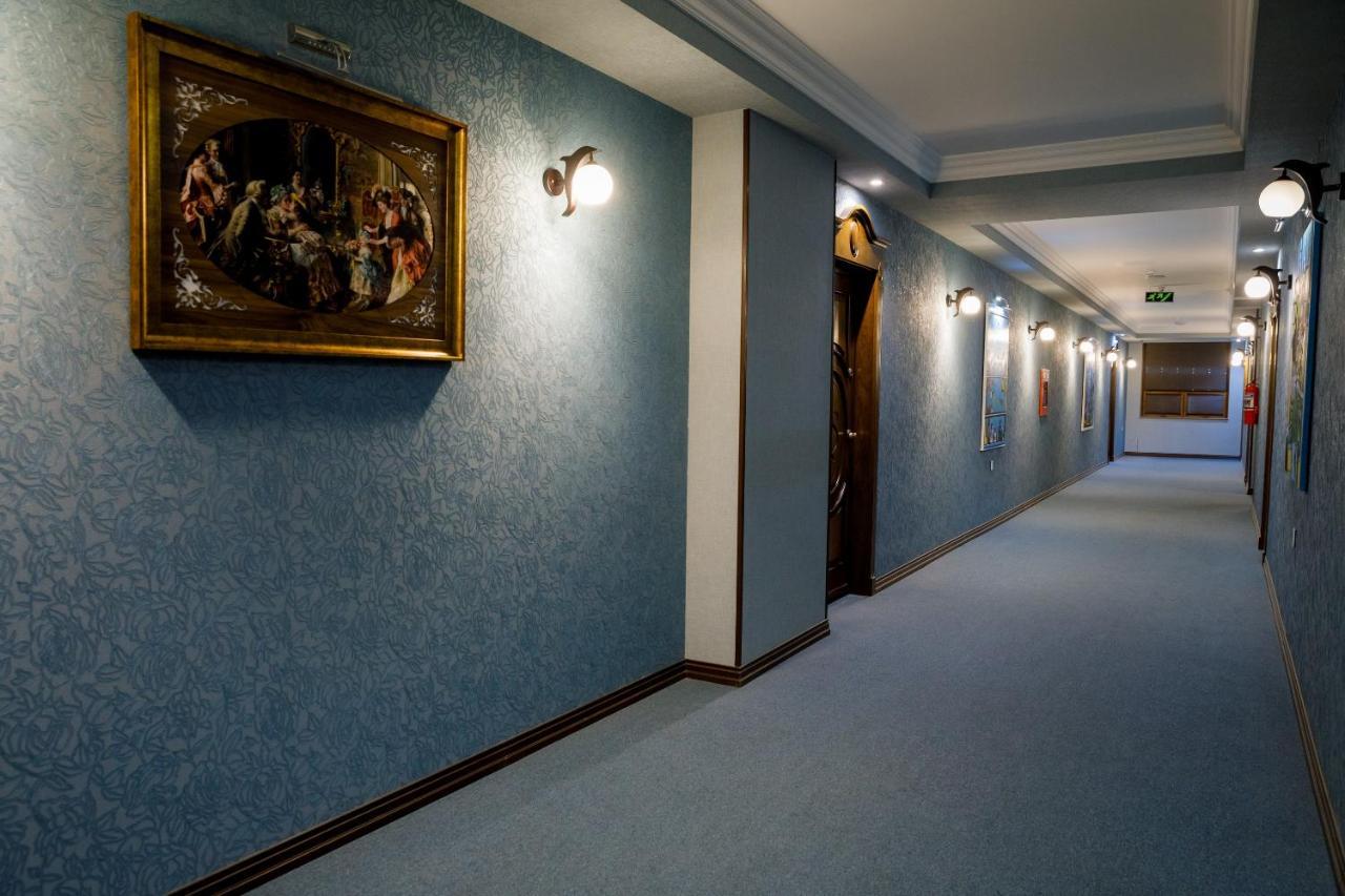 Royal Sapphire Hotel Baku Bagian luar foto