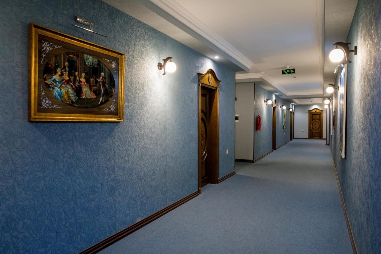 Royal Sapphire Hotel Baku Bagian luar foto